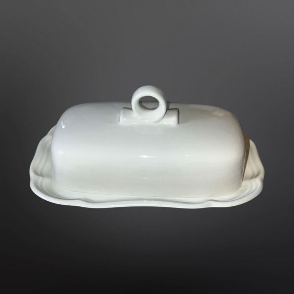 4 PC White Mikasa French Countryside Gravy Boat With Plate & Covered Butter Dish - Picture 2 of 9